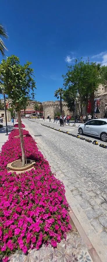 Gazde/Camere de închiriat Picasso Suites Çeşme