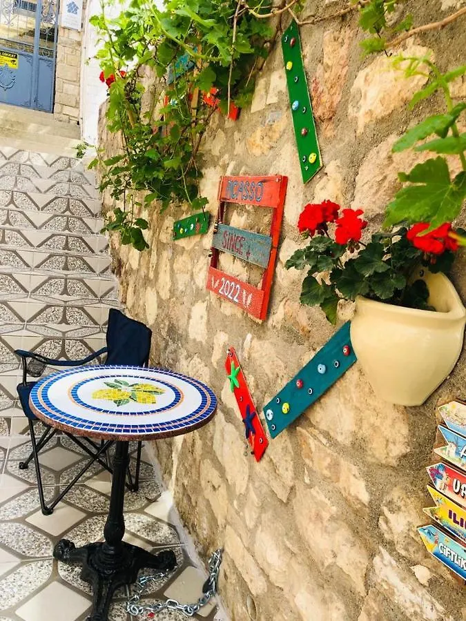 Picasso Suites Çeşme
